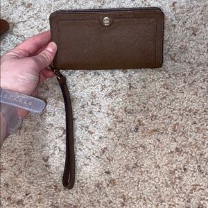 Adorable Sena wristlet